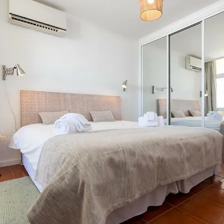 Water House - Da Rocha Apartment *